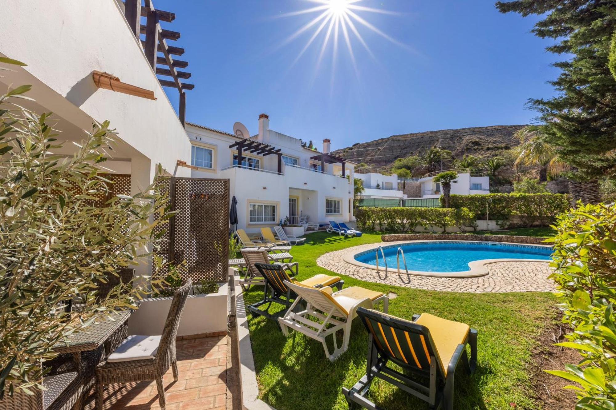 Stamango Villa Luz
